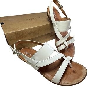 Born Minda White Patent Leather Sandals Size 10
